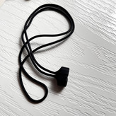 نگه دارنده سیلیکونی ایرپاد مگنت دار مگنتی EarPods holder