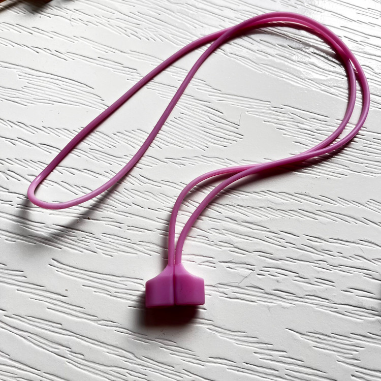 نگه دارنده سیلیکونی ایرپاد مگنت دار مگنتی EarPods holder