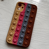 قاب سیلیکونی پاک کنی اورجینال پاپیت مدل آیفون ۱۱ فیجیت رنگین کمانی for IPhone 11