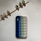 قاب سیلیکونی پاک کنی اورجینال پاپیت مدل آیفون ۱۱ فیجیت رنگین کمانی for IPhone 11
