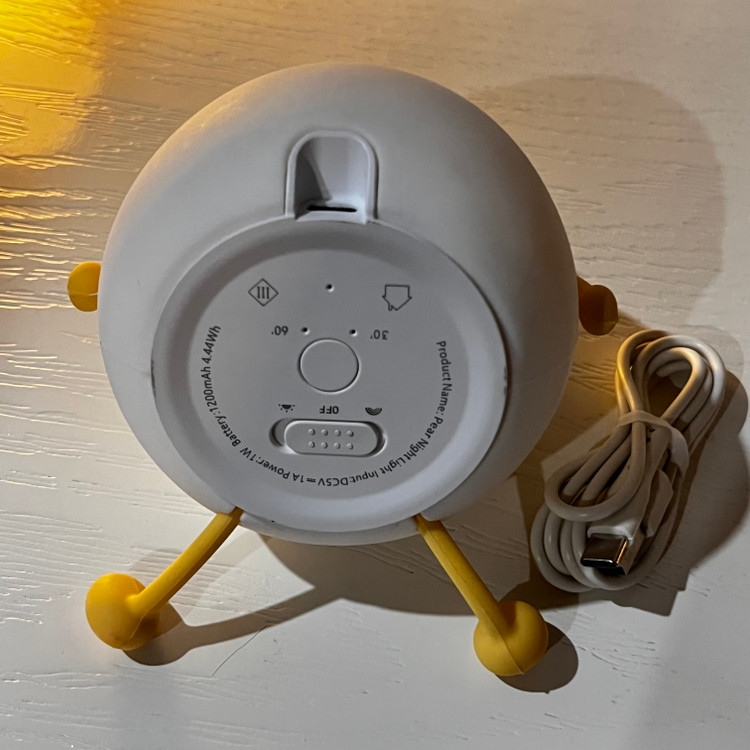 چراغ خواب طرح گلابی پینترستی سیلیکونی لمسی رومیزی شارژی فانتزی کودکانه Cute Fruit Pear lamp Silicone Night Light USB Rechargeable 🍐