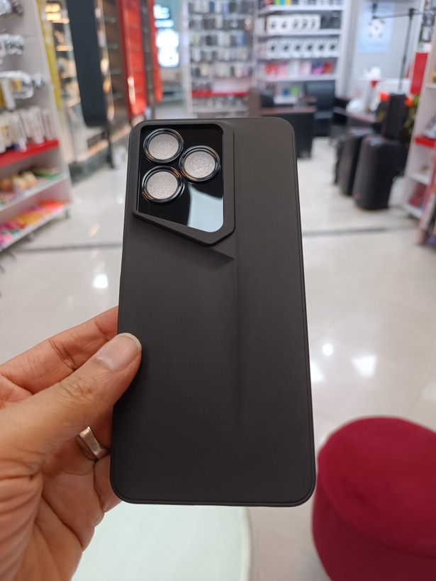 قاب تمام ژلهای پورش دیزاین ریلمی مدل Realme c51 / c53