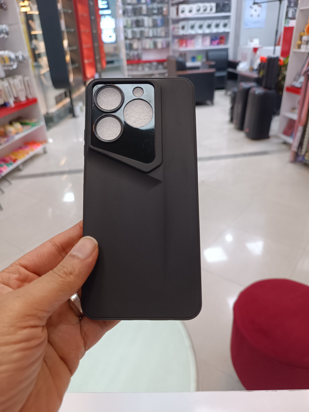 قاب تمام ژلهای پورش دیزاین ریلمی مدل Realme c61