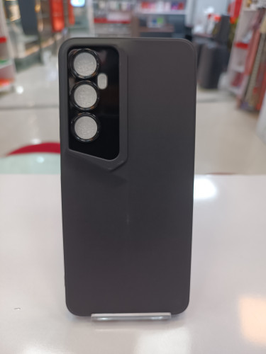 قاب تمام ژلهای پورش دیزاین ریلمی مدل Realme c65