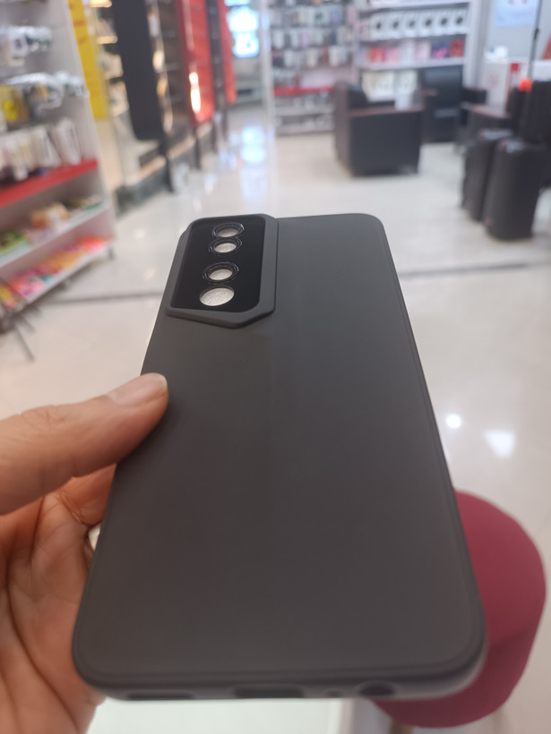 قاب تمام ژلهای پورش دیزاین هانر مدل HONOR X7B