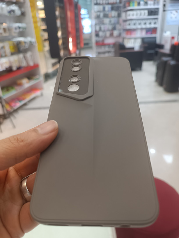 قاب تمام ژلهای پورش دیزاین هانر مدل HONOR X7B