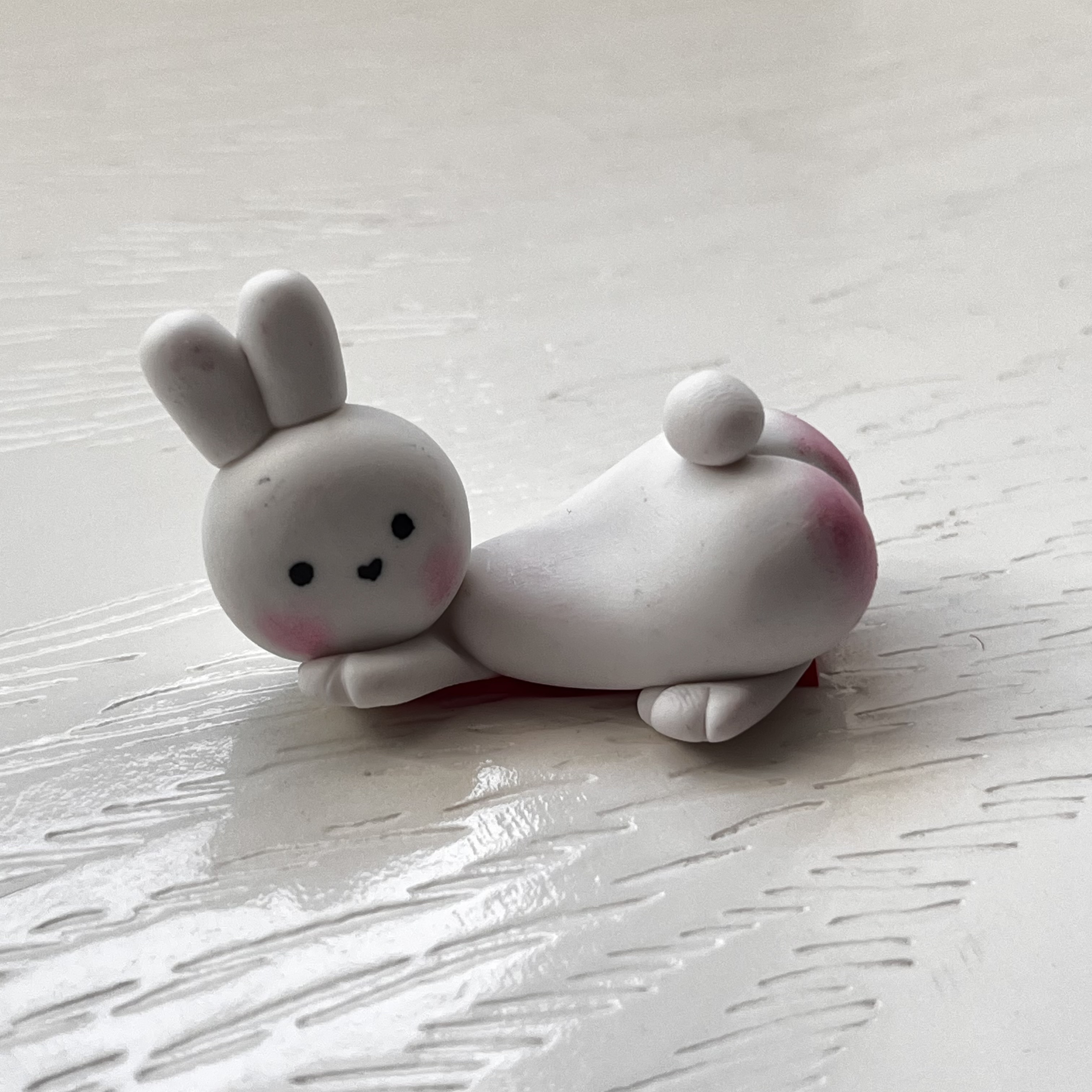 چسبونک رو داشبوردی مدل خرگوش بانی کارتونی 🐰 - رو داشبوردی / رو میزی / اکسسوری پینترستی