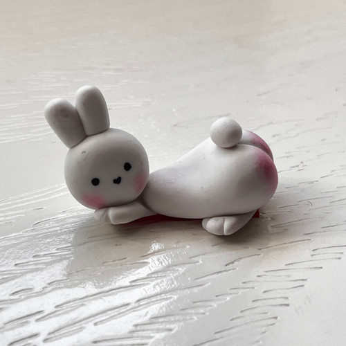 چسبونک رو داشبوردی مدل خرگوش بانی کارتونی 🐰 - رو داشبوردی / رو میزی / اکسسوری پینترستی
