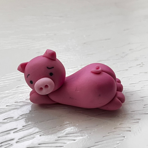 چسبونک رو داشبوردی مدل خوک پیگ کارتونی 🐽 - رو داشبوردی / رو میزی / اکسسوری پینترستی